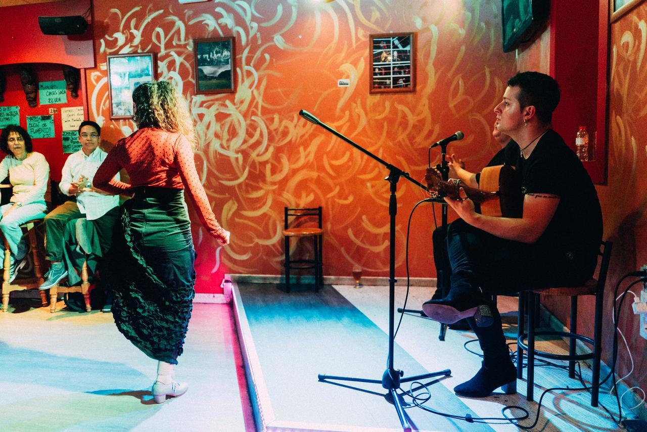 Black Swan Hostel Barcelona Folk billede