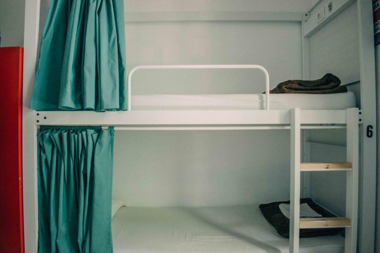 Black Swan Hostel Barcelona Eksteriør billede